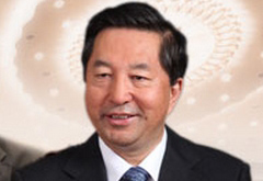中國鋼研董事長才讓：解讀"雙創(chuàng)"密碼 “鋼鐵人”也好，“其他人”也好，都要直面現(xiàn)實、理性對待?，F(xiàn)在鋼鐵產(chǎn)能已經(jīng)到了12億噸，去產(chǎn)能、供給側(cè)改革是必須的！